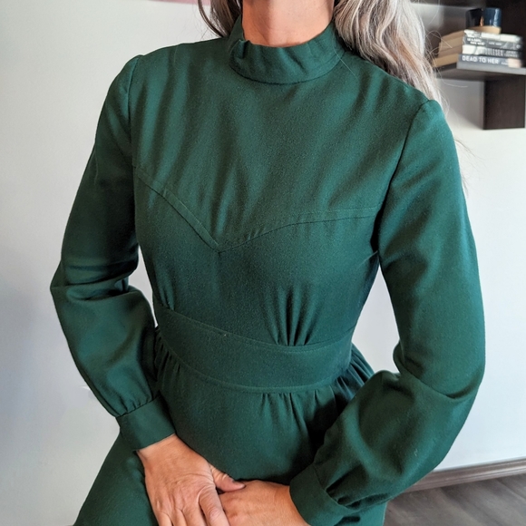 dark green LONG SLEEVE DRESS 1970's vintage S - Picture 4 of 13